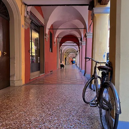 Fondazza Boutique Bolonia